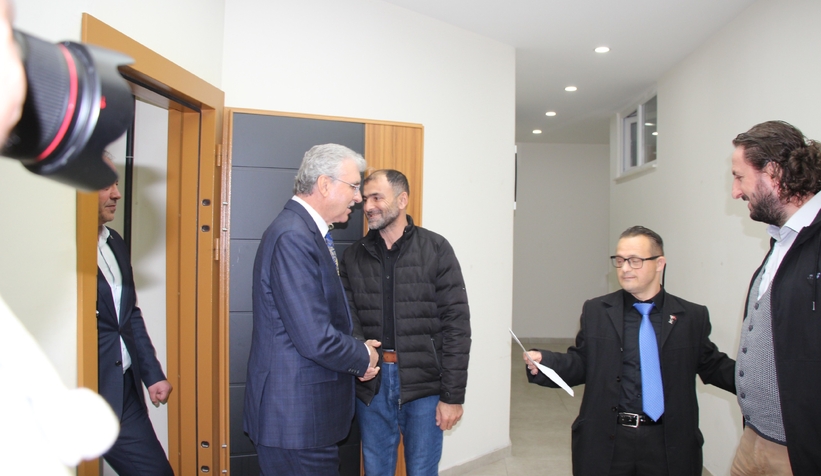 Ekrem Yüce'den AK Parti ve MHP Akyazı İlçe Başkanlıklarını ziyaret