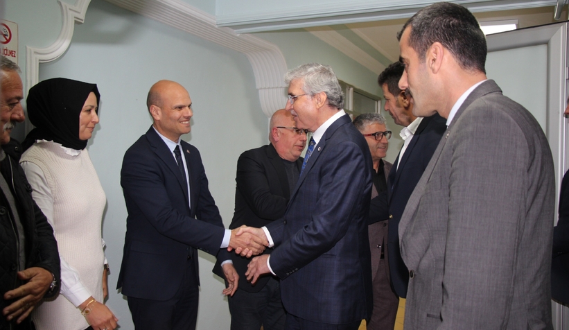 Ekrem Yüce'den AK Parti ve MHP Akyazı İlçe Başkanlıklarını ziyaret