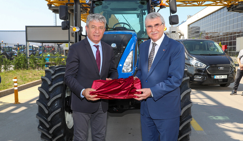 ekrem-yuce-den-turk-traktor-e-ziyaretodnccfurru