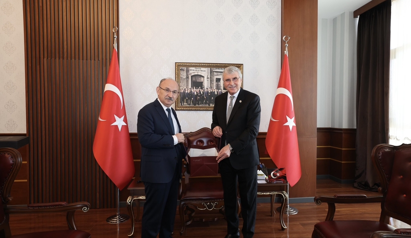 ekrem-yuce-den-vali-karadeniz-e-ziyarettjv6ag11dh