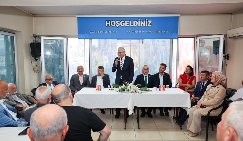 Ekrem Yüce esnaflarla, iş dünyasıyla bayramlaştı