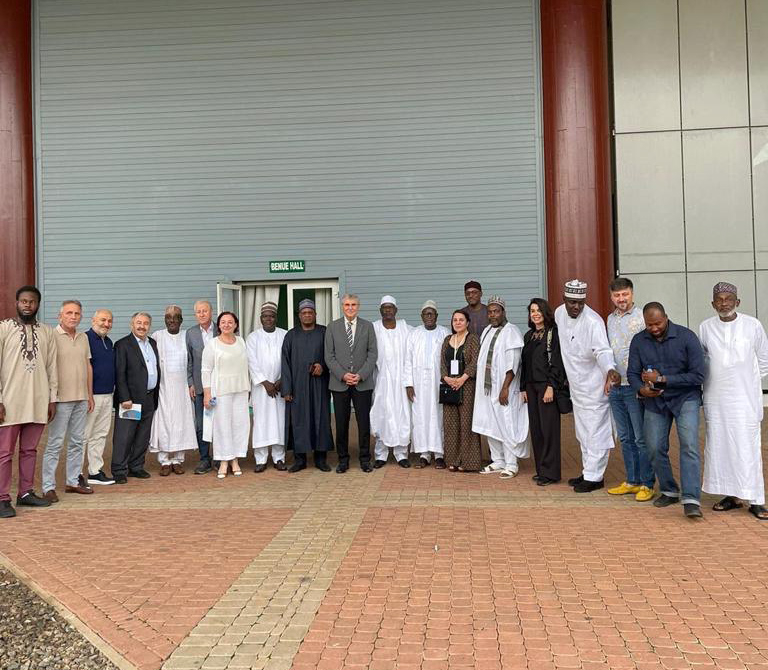 Ekrem Yüce Nijerya'da Sakarya’nın avantajlarını anlattı