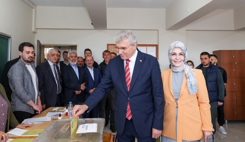 Ekrem Yüce oyunu kullandı