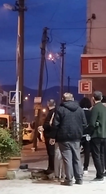 elektrik-direginden-sicrayan-kivilcimlar-korkuttucgdatenrrf