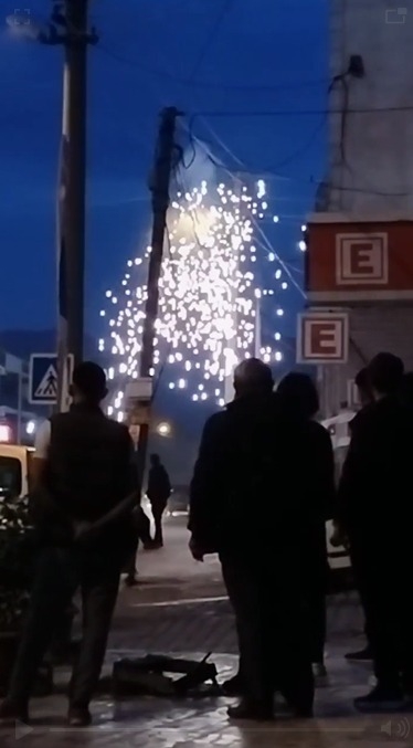 elektrik-direginden-sicrayan-kivilcimlar-korkuttucgdatenrrf