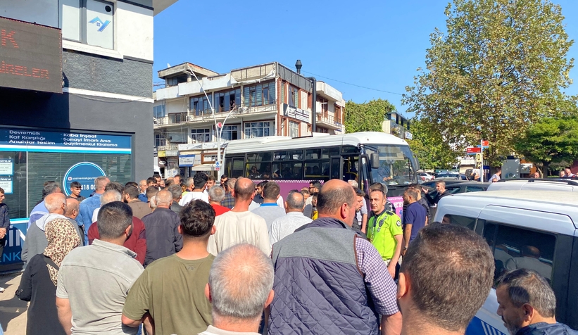 elektrikli-bisikleti-cektirmemek-icin-polise-saldirdilars1bmbhlvov