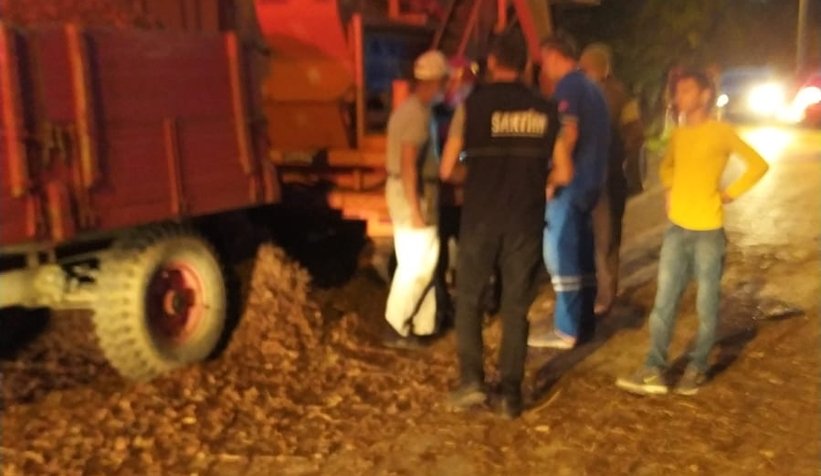 Elini patoza kaptırdı