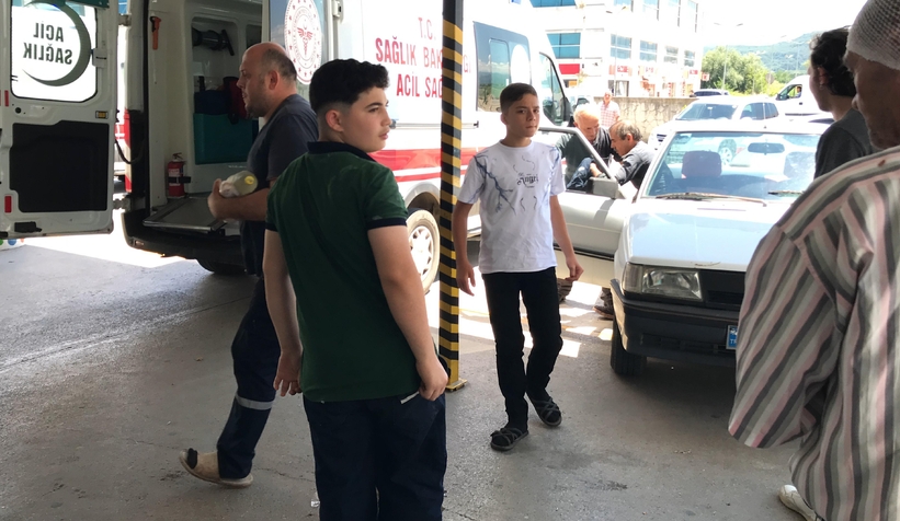 elini-serit-makinesine-kaptirdi-iki-parmagi-koptuewzmvlvudg