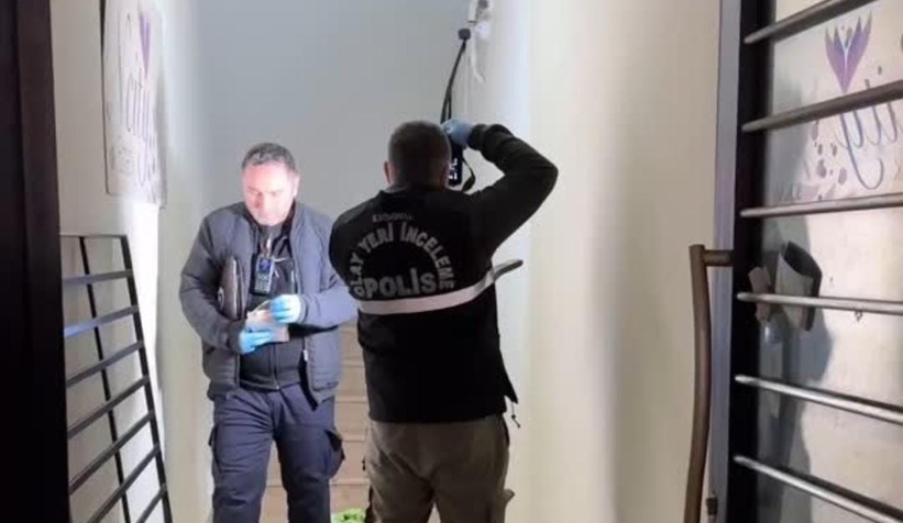 emekli-polis-bu-kezde-kadinin-bogazini-kestitzv1edzzwf