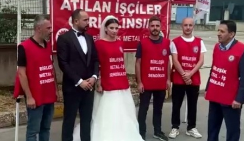 en-mutlu-gunu-zehir-oldu-gelinligi-ile-eyleme-gittik2nhmxk0l2