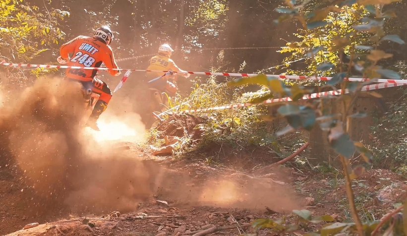 enduro-ve-atv-siyonasi-nefes-kestir0dkegpomh