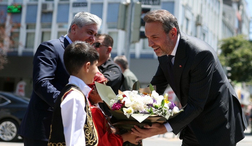 enerji-ve-tabii-kaynaklar-bakani-bayraktar-sakarya-dantbgl1p5ue