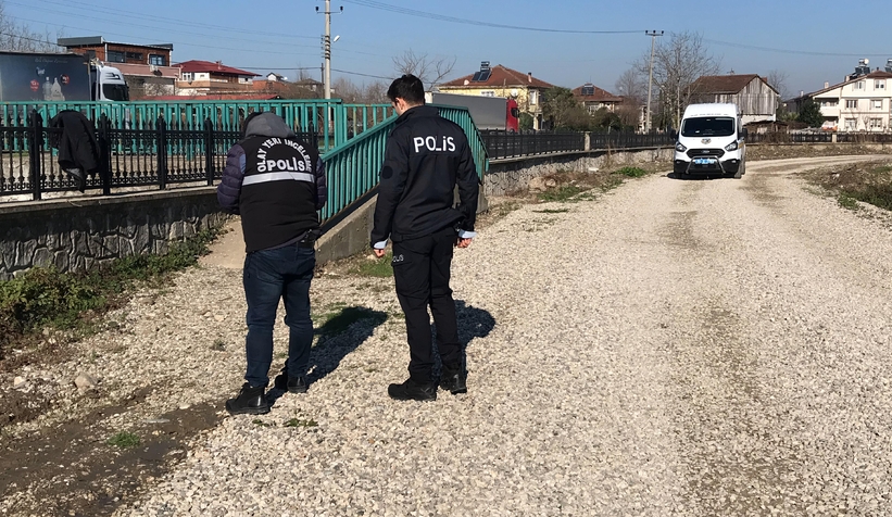 eniste-kayinco-kavgasi-kanli-bittirnrjqnrivk