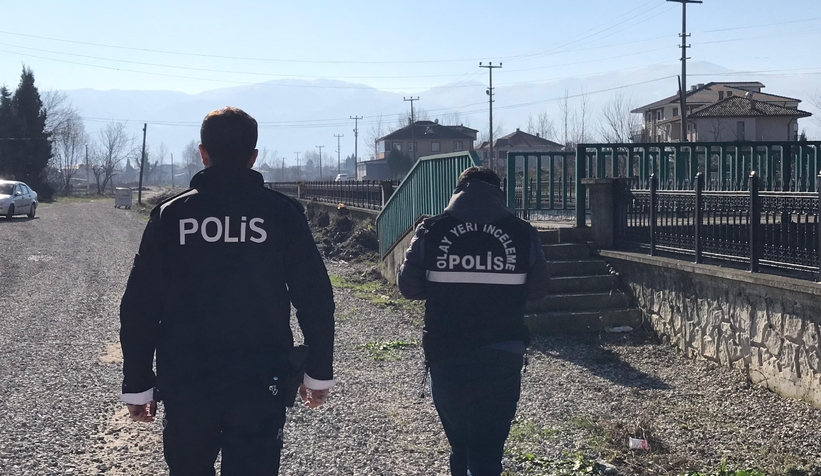 eniste-kayinco-kavgasi-kanli-bittirnrjqnrivk