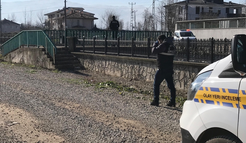 eniste-kayinco-kavgasi-kanli-bittirnrjqnrivk