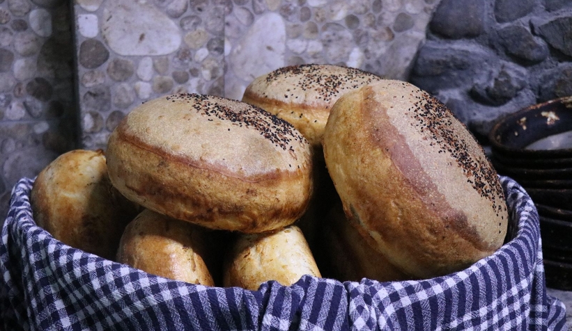 enkazdan-yaptigi-firinda-24-yildir-ekmek-yapiyorvefkn0cvt3