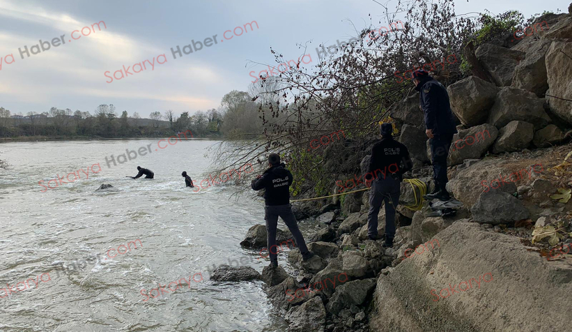 Erdal Sakız cinayetinde silah Sakarya Nehri’nde aranıyor