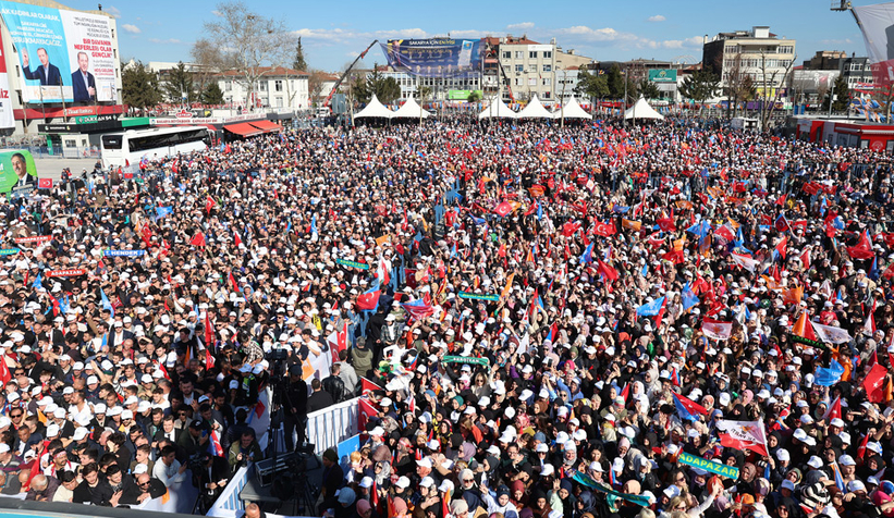 erdogan-in-sakarya-mitinginden-fotograflarnehnbwvou3
