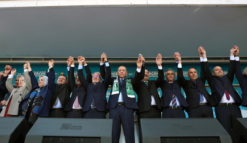 erdogan-in-sakarya-mitinginden-fotograflarnehnbwvou3