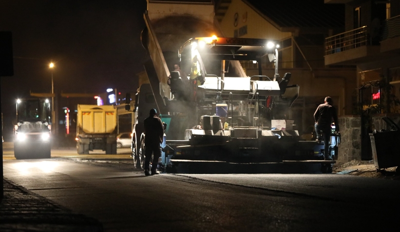 Erenler'de asfalt çalışmaları tam gaz