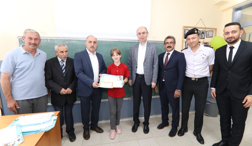 Erenler'de karne heyecanı