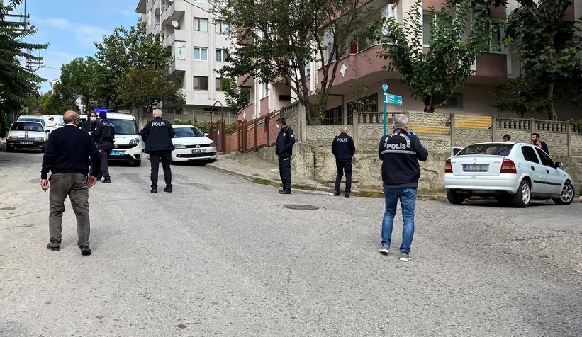 Erenler'de trafikte baltalı dehşet