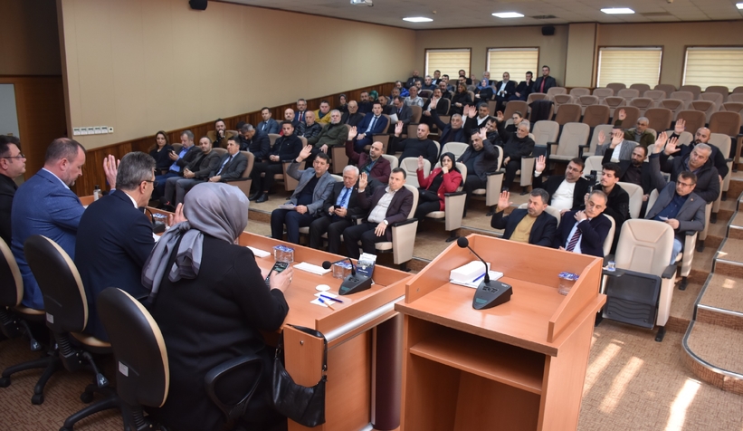 Erenler'de yılın ilk meclisi toplandı