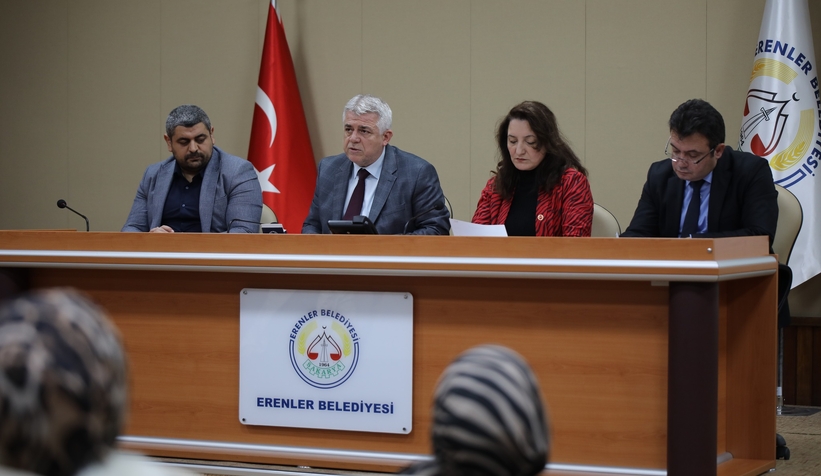 Erenler'de yılın son meclis toplantısı yapıldı