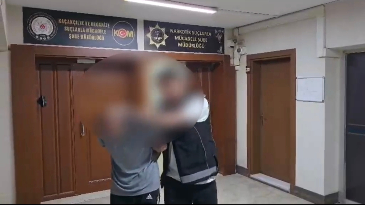 Erenler’de Uyuşturucu Operasyonu: Bonzai Hammaddesi ve Silahlar Ele Geçirildi
