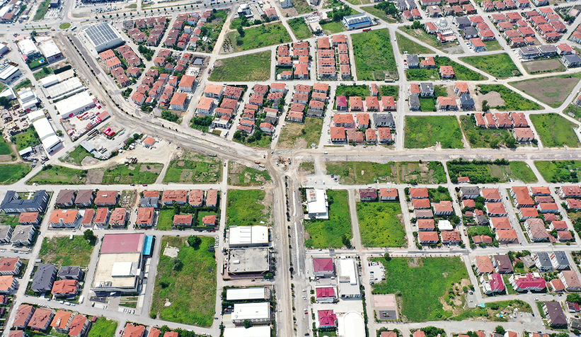 Erenler’in duble yol ağı genişliyor