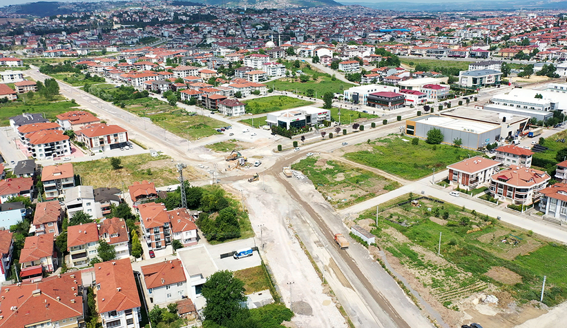 Erenler’in duble yol ağı genişliyor