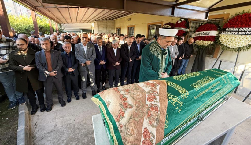 ergun-atalayin-kayinvalidesi-son-yolculuguna-ugurlandiynvwdmnonn