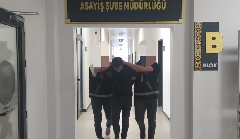 Erkek arkadaşı boğarak öldürdü
