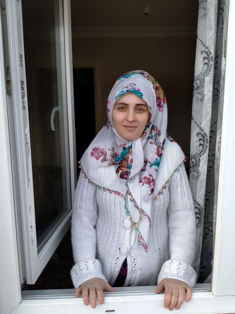 Eşini işkence ederek öldürmüştü, ilk kez hakim karşısına çıktı