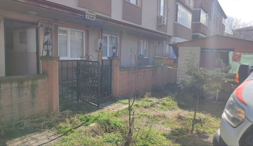 esinin-cardakta-olu-bulduylrav2zkz2