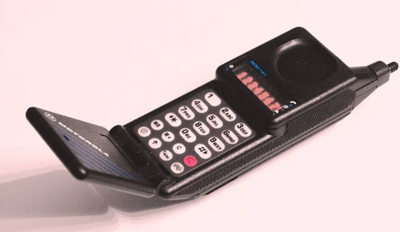 eski-cep-telefonlari-astronomik-fiyata-satiliyorutk3vdvpde