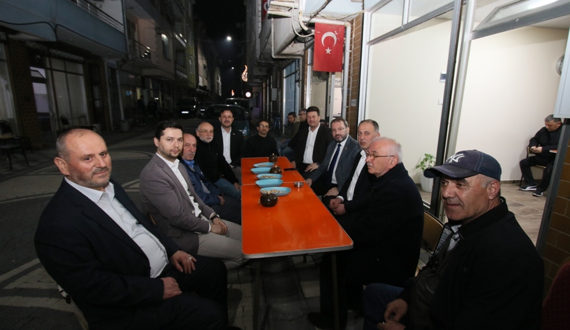 esnaf-ve-vatandaslarla-bir-araya-geldilerzm42vctvou