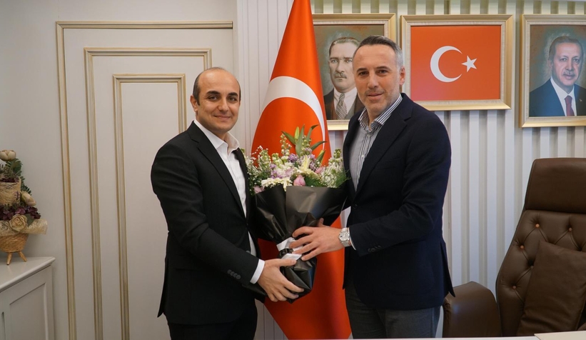 etd-den-ak-parti-sakarya-il-baskani-na-ziyaretblyxm0pomu