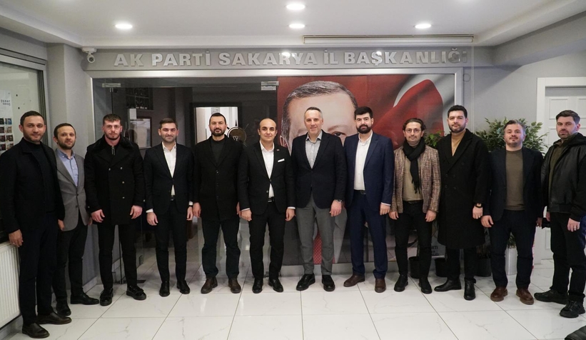 etd-den-ak-parti-sakarya-il-baskani-na-ziyaretblyxm0pomu