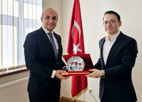 etd-sakarya-dan-ukraynaya-onemli-ziyarettnqyddvlwm