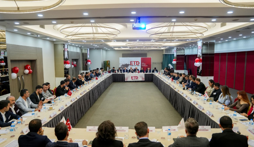 etd-toplantisinda-yogun-ilgiskrrt1nzvx