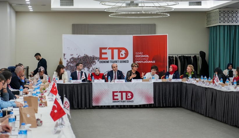 etdden-guclu-kadin-guclu-sakarya-programivgzhumpyuh