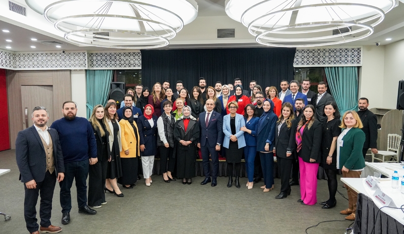 etdden-guclu-kadin-guclu-sakarya-programivgzhumpyuh