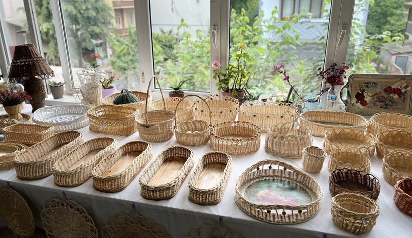 Ev ekonomilerine katkıda bulunuyorlar