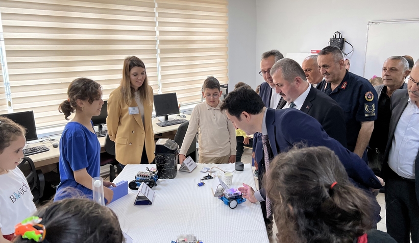 Ev ekonomilerine katkıda bulunuyorlar