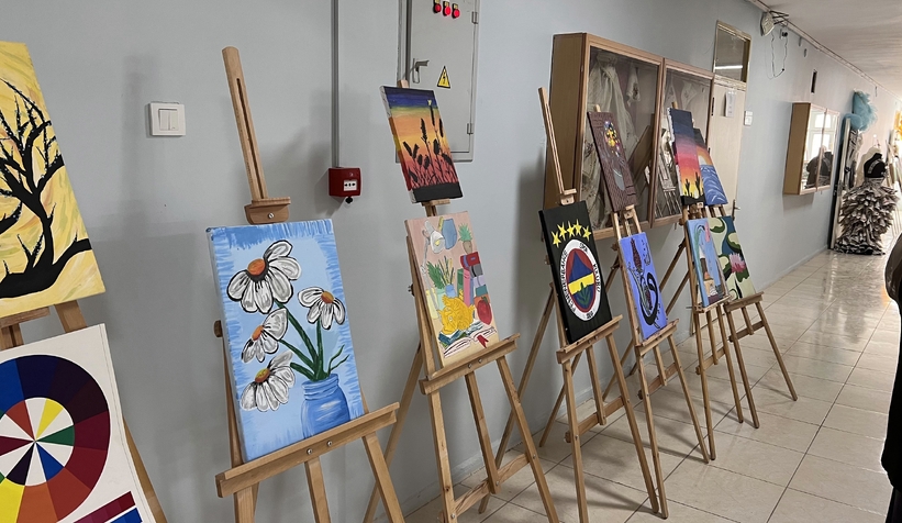 Ev ekonomilerine katkıda bulunuyorlar