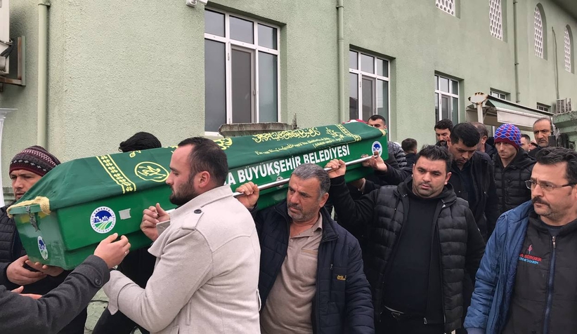 Evde kalbi duran Kerem Ertuğrul defnedildi