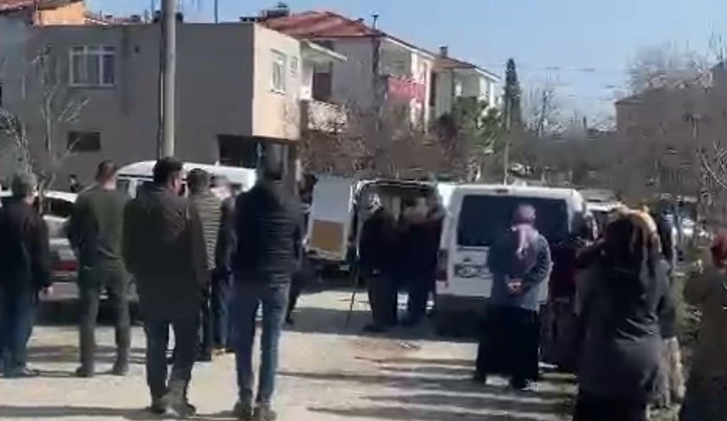 Evde kanlar içinde bulunan liseli kız öldü