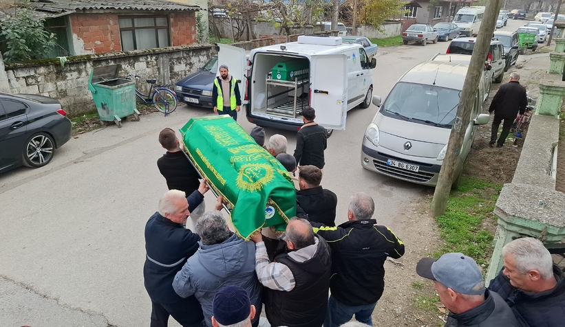 evde-olu-bulunmustu-son-yolculuguna-ugurlandiegwyas9isn