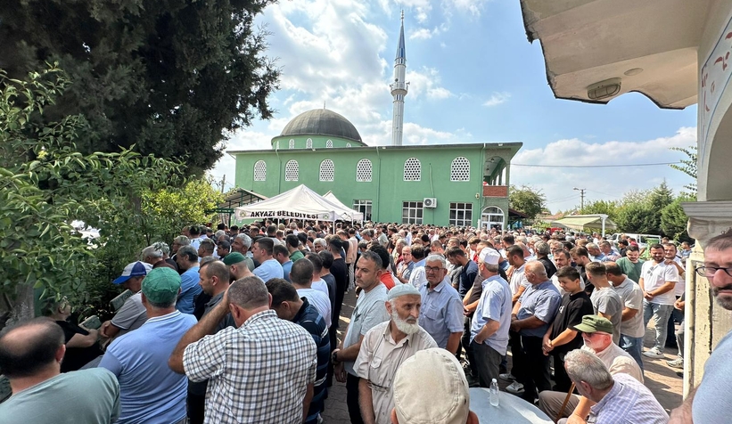 Evde silahla vurulmuş halde bulunan genç toprağa verildi